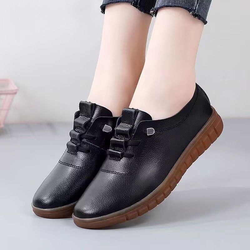 2026 verano nuevos zapatos de cuero suave con suela plana zapatos casuales un pie de zapatos de madre