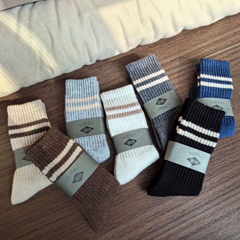 Super Thickened Wool terry Men's Socks Solid Color Parallel Bars Middle Socks North Winter Cold Heat Storage Northeast Socks Men