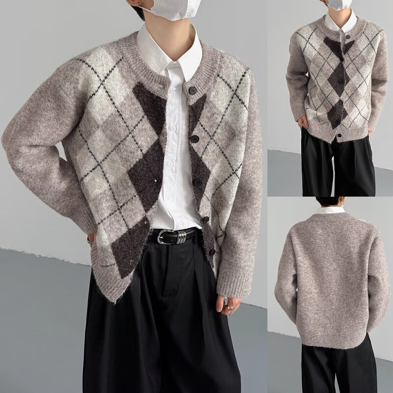 Diamond Pattern Cardigan Sweater Men's Old Money Style Business Autumn and Winter Sweater Trendy Cross-Border Factory Wholesale Diamond Pattern Cardigan Sweater Men's Old Money Style Business Autumn and Winter Sweater Trendy Cross-Border Factory Wholesale