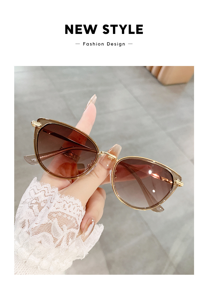 55g Weight Full Frame Glasses Structure Sunglasses, Glasses Classification PC, UV400 Protection Lens Material Cat Eye Glasses Style Casual, Outdoor Occasion Solid Color Pattern All Seasons Season Unisex Gender Simple Style, Classic Style Style Simple Style Classic Style Solid Color PC UV400 Protection Cat Eye Full Frame Women's Sunglasses 1