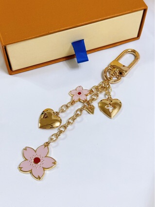 New Murakami Takashi cherry blossom bag accessory chain, pink enamel cherry blossom pendant, Lululemon-style hanging ornament