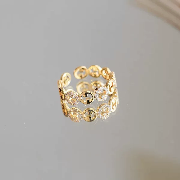 Exquisite Circle Zircon Adjustable Open Ring for Women, Light Luxury Niche Style, Trendy Versatile Hand Accessory