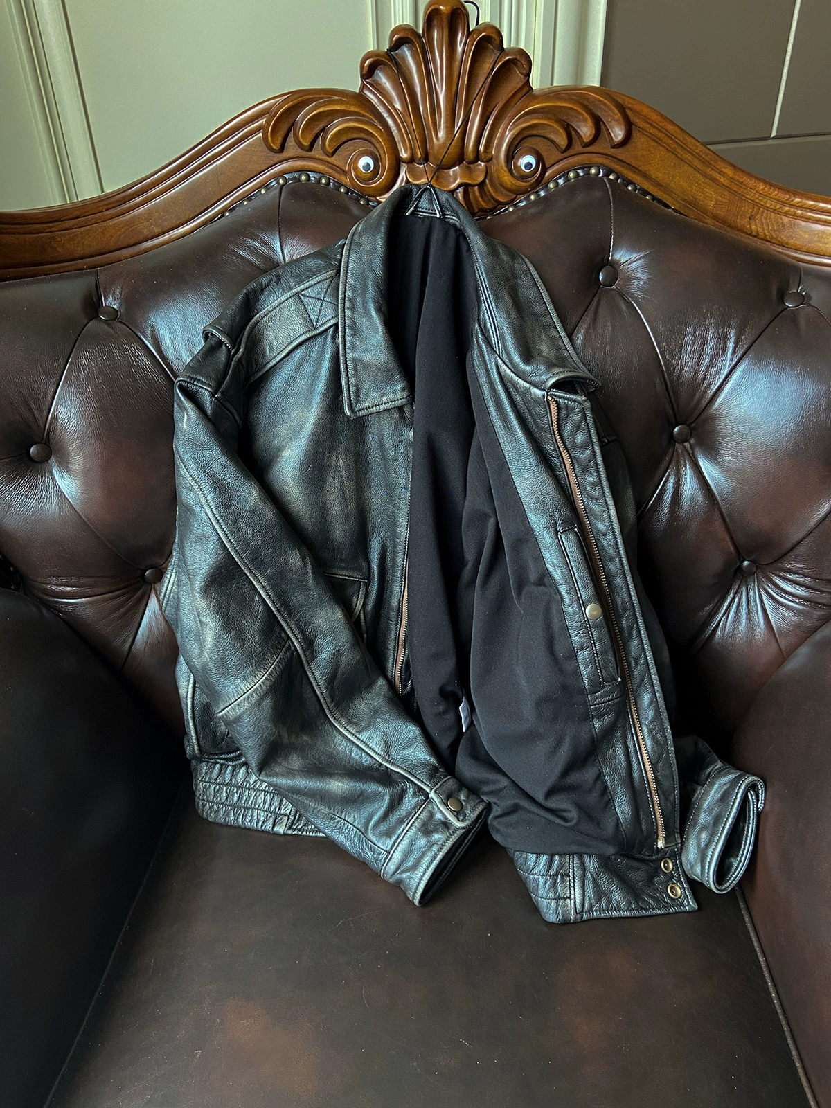 Retro leather jacket for leisure, oversize, genuine leather, cowhide