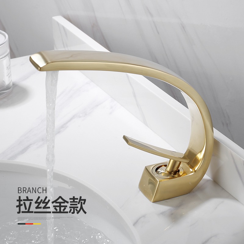 Negro Cuenca del grifo caliente y fría fregadero de cobre lavabo inodoro grifo creativo Nórdico