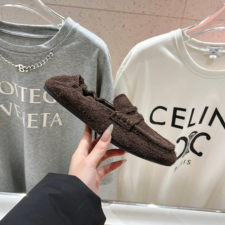 Dongguan Houjie ~ 2025 nuevo confort de suela suave no se cansa, estampado de leopardo de un pie, zapatos de frijol, zapatos Lefour.