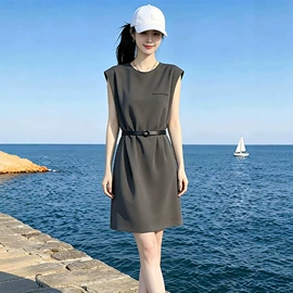 时尚休闲套装;连衣裙;女式针织衫