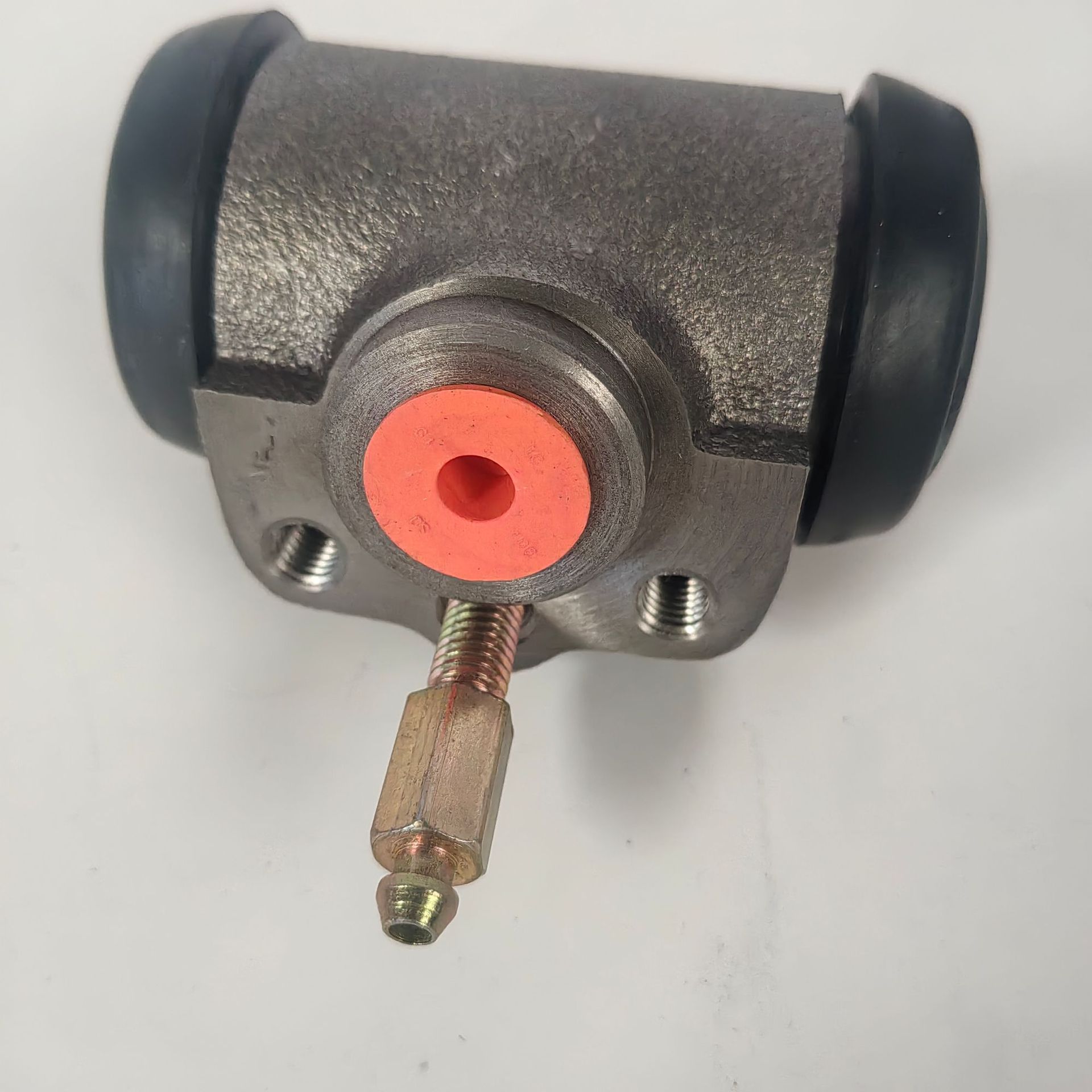 叉车配件斗山大宇D50/D60/D70S前轮左刹车制动分泵轮缸