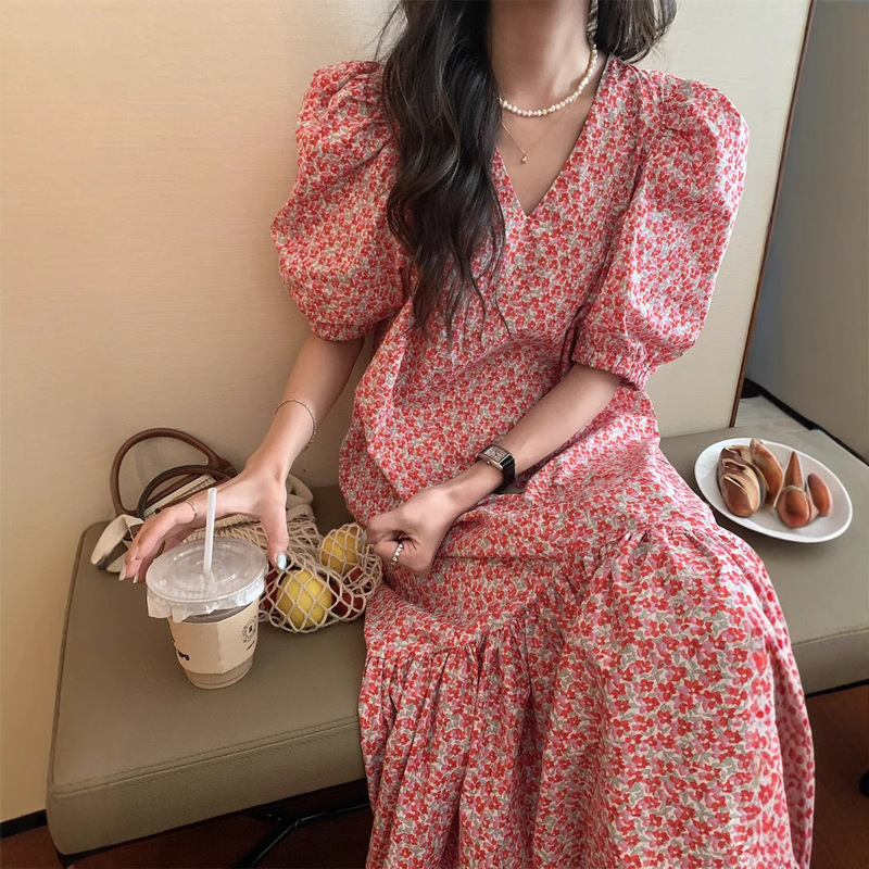 Korean Ins2026 New Summer Style Sweet and Elegant High-End V-Neck Slimming Floral Dress with Puff Sleeves Long Dress