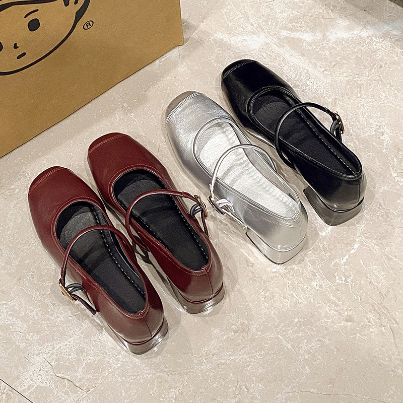Silver Mary Jane Shoes for Women with Chunky Heels and Hidden Height Increase, New 2026 Spring/Summer Style, Shallow High-Heeled Leather Shoes