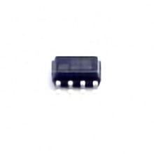 ST1S40IDR SOIC-8�Դ������ DC-DC �_�P������