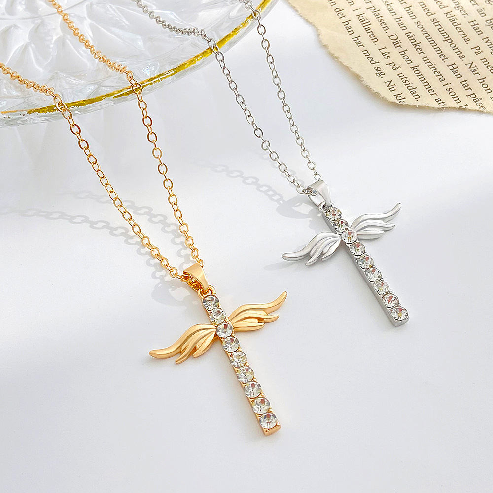 Retro Cross Wings Alloy Inlay Rhinestones Womenu0027S Necklace