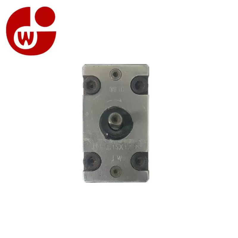 高精度纺丝油剂计量泵，化纤生产精准上油保障JN-0.15X12-M