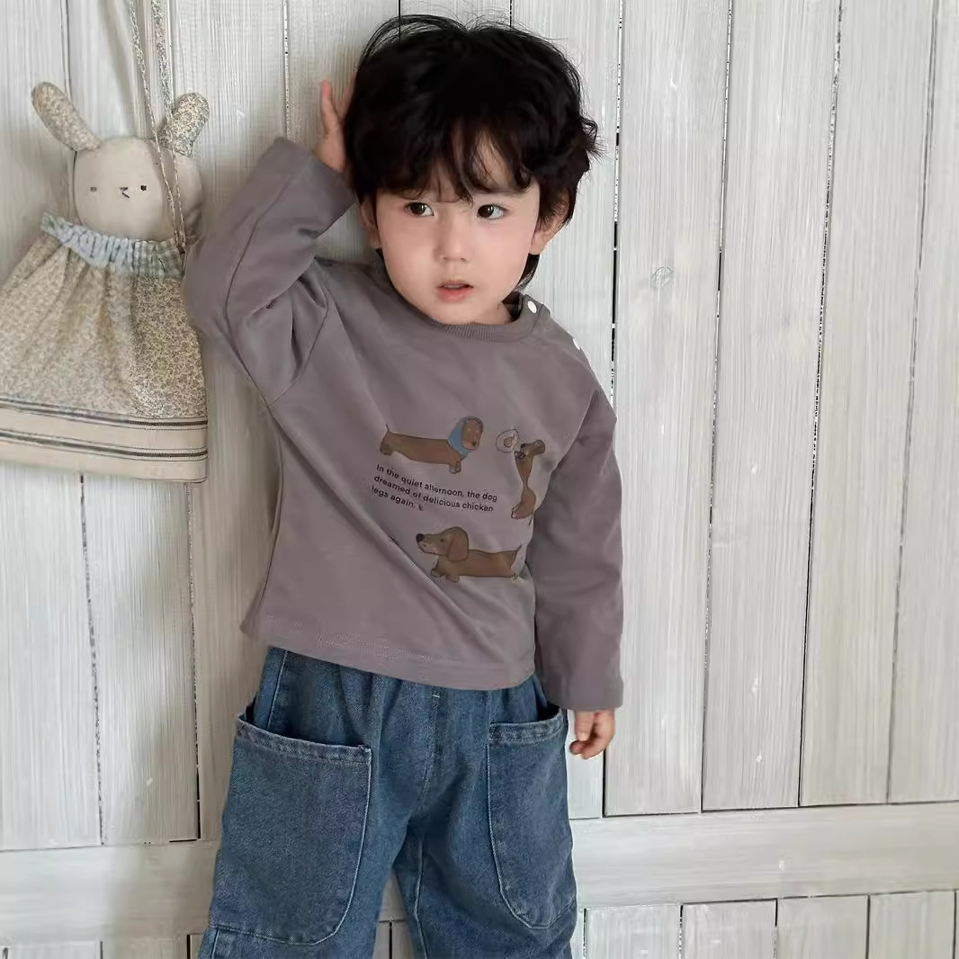 Trajes infantiles de otoño 2026 primavera y otoño nuevos productos de ropa infantil coreana de otoño chaqueta de niño jeans set