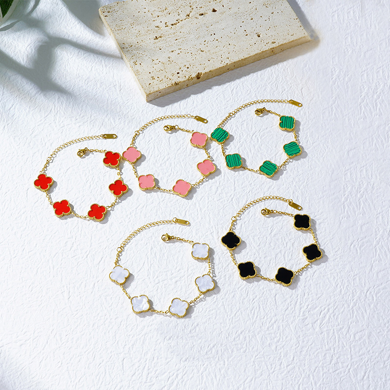 13mm Amazon Cross-Border Hot-Selling 18K Double-Sided Shell Lucky Four-Leaf Clover Bracelet, Fashionable Light Luxury High-End Version for Women 13mm Amazon Cross-Border Hot-Selling 18K Double-Sided Shell Lucky Four-Leaf Clover Bracelet, Fashionable Light Luxury High-End Version for Women