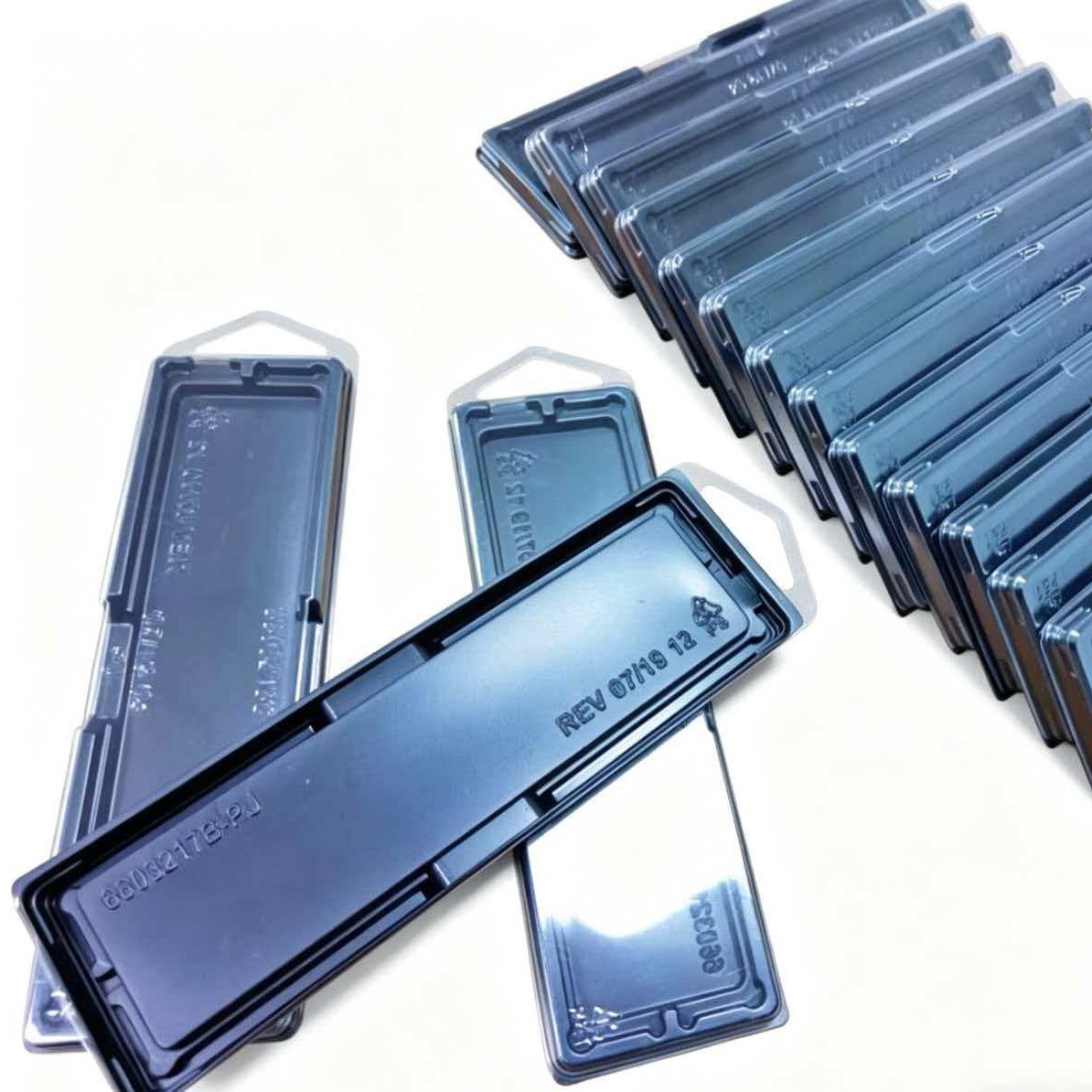 现货直供DDR3DDR4台式内存条吸塑笔记本三代四代供应插卡吸塑包装