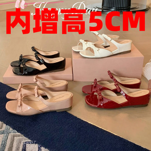 �F؛�����ы�ͬ�������5CMһ�֎���ЬŮ�⴩�ļ���ȹ��¶ֺ��Ь