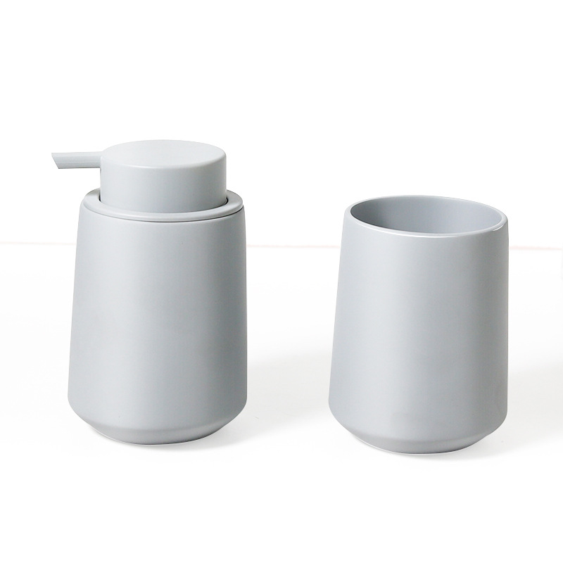 Venta directa de fábrica moda simple textura esmerilada resina muñeco de nieve de dos piezas botella de loción taza