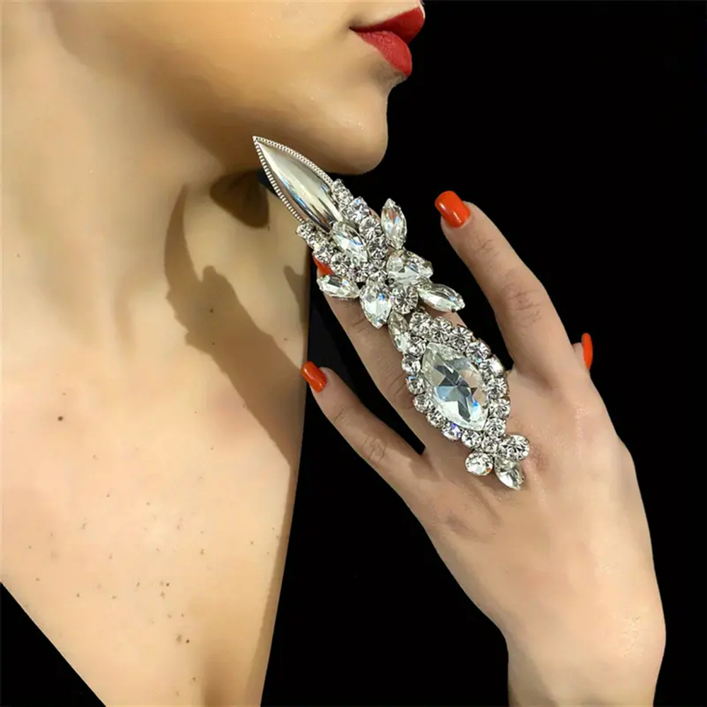 fashionable ring