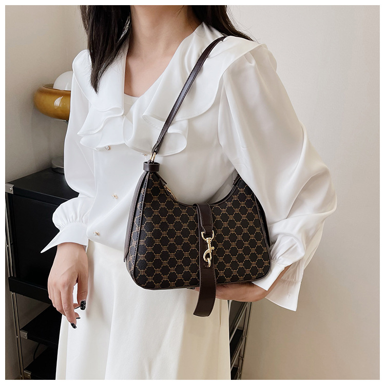 High-end Women's Armpit Bag Retro Shoulder & Crossbody Bag_voghion.com
