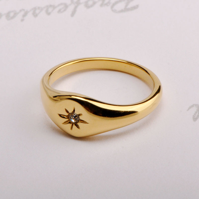 PVD Coated Real Gold Plated 18K Gold Star Stainless Steel Simple Style Waterproof Non Tarnish Rings display picture 2