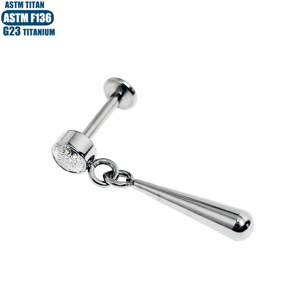 16G labret stud size and finish detail