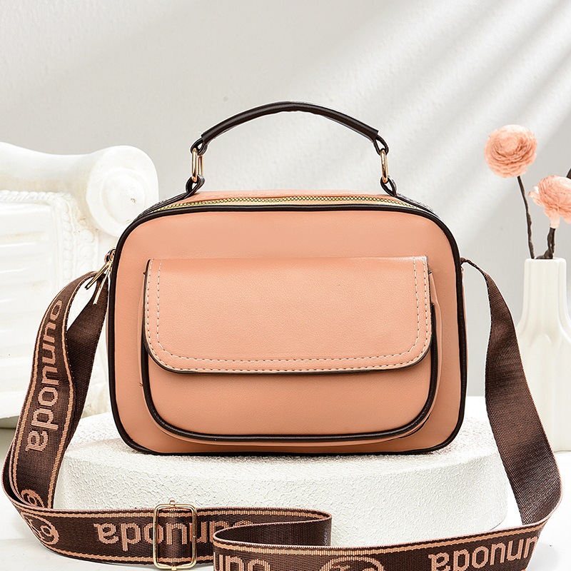 Bolsos de gran capacidad bolsos de moda para mujeres bolsos cuadrados portátiles nuevos bolsos de textura para mujeres de nicho de verano 2026 bolsos de hombro único