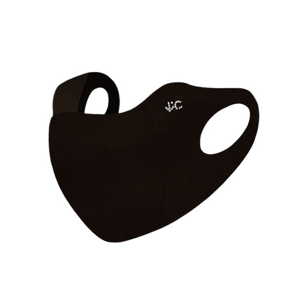 Summer face mask with hyaluronic acid