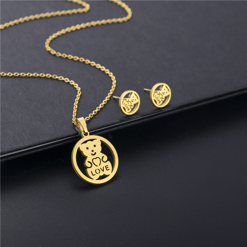 EU and South Korea Bear Pendant Female Titanium Steel Necklace Gold-Plated Niche Bear Necklace and E