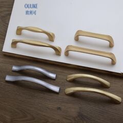 現代のシンプルなキャビネットのドアの取っ手のキャビネットの靴のキャビネットの中実の取っ手のキャビネットのドアの取っ手の引き出しの取っ手の家具の金属