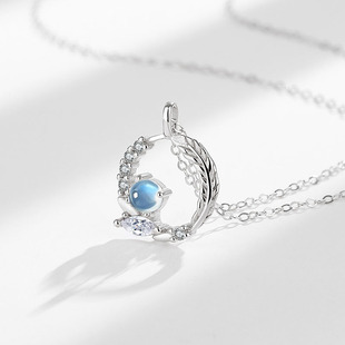 Qimengzhiyu titanium steel necklace female Moonstone fantasy light luxury temperament all-match Super fairy gentle Diamond-embedded clavicle chain