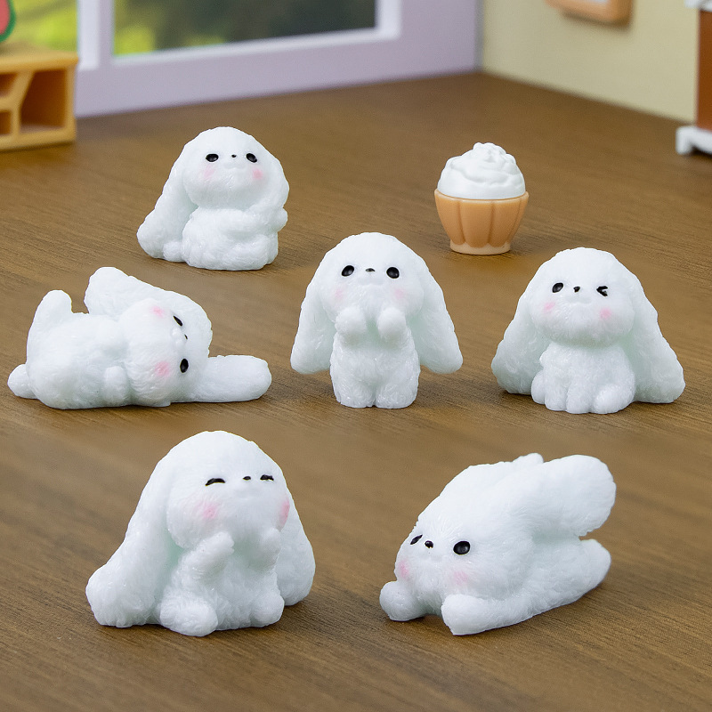 マイクロランドスケープ装飾品、かわいい垂れ耳ウサギ、クリエイティブな車の樹脂 DIY クラフト装飾装飾品、ハイエンドのニッチ|undefined