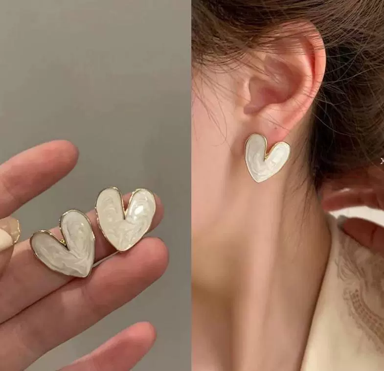 Деми‑сезонные серьги из акрила, гвоздики 925 пробы, 3.3 × 2.8 см, лёгкие 0.04 кг