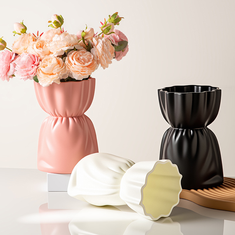 Simple Plastic Flower Vase, Dry and Wet Flower Arrangement Container, Nordic Ins Style Living Room and Bedroom Decoration, Shatter-Resistant Bouquet Vase