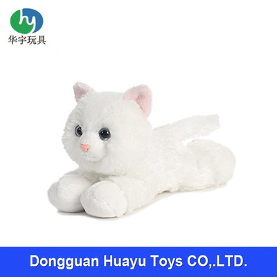 长毛绒趴姿猫咪公仔打样品后定制生产 演唱会白色波斯猫毛绒玩具