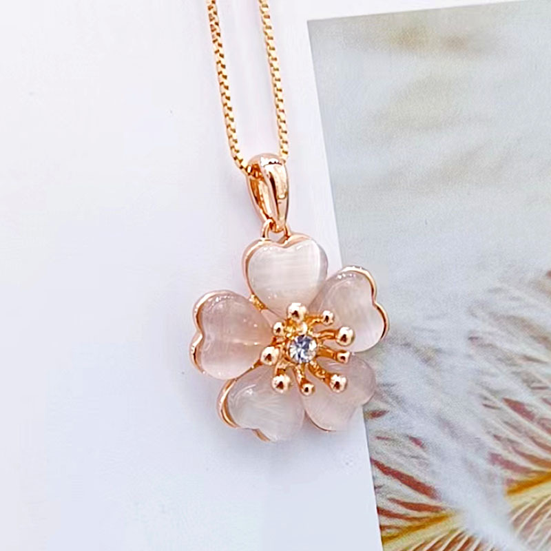 ¿ʷɫèʯŮԸ߼жƽζ