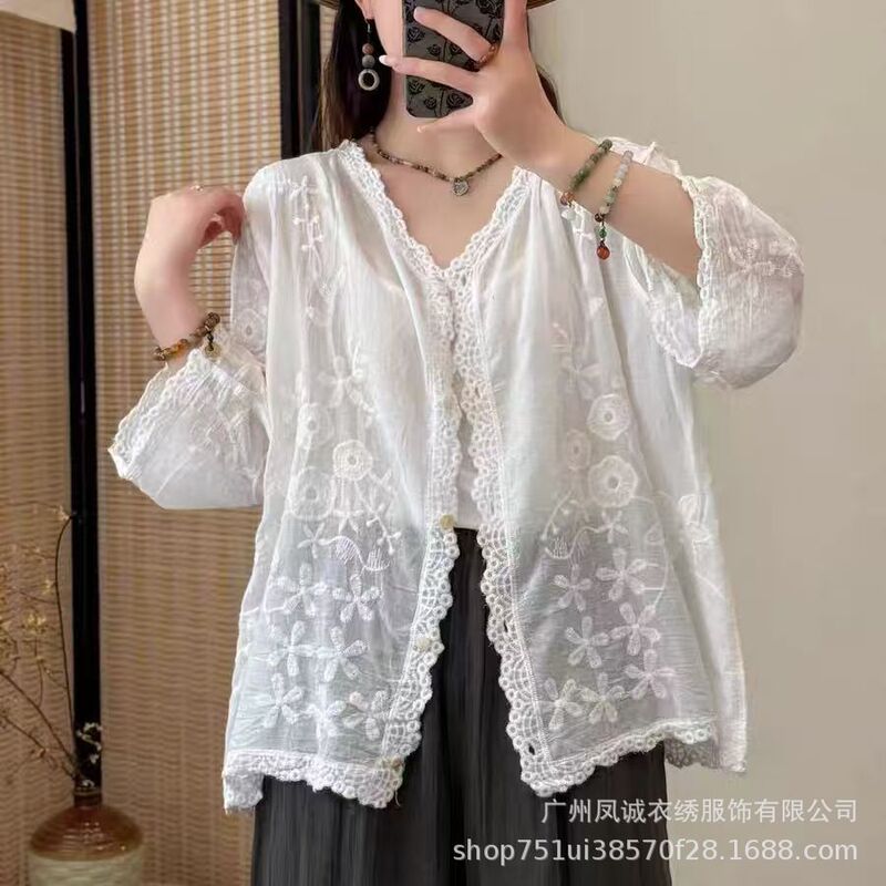French Fashion New Elegant Long Sleeve Embroidered Design Lace Shirt Casual Loose Top for Outer Wear