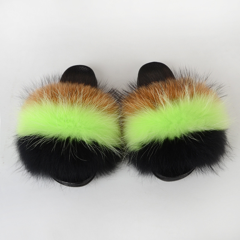 2021�¿��ļ���ë��ЬŮ�⴩ʱ�к���ëë��Ь�羳һ����