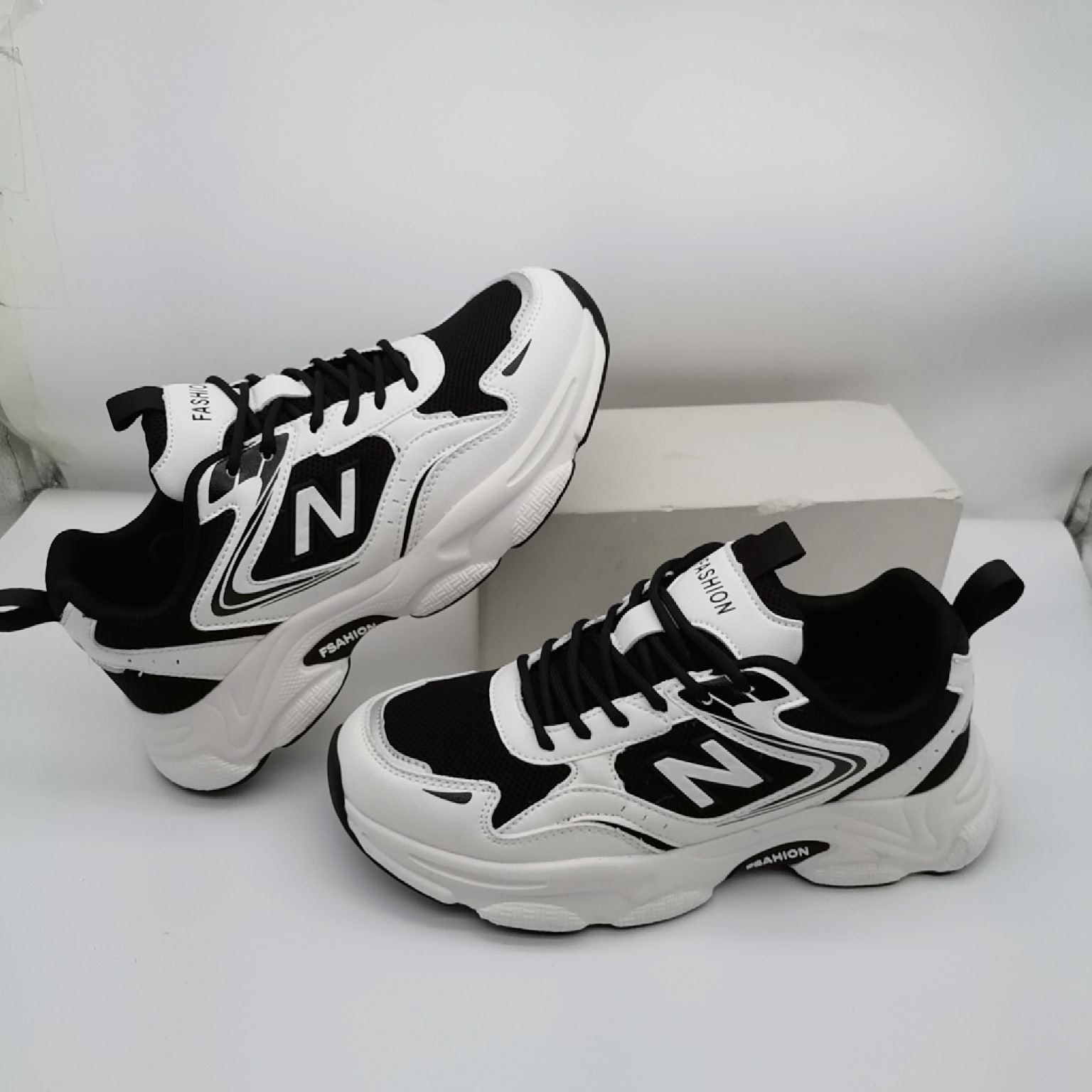 Fujian zapatos de hombre de doble malla transpirables zapatos deportivos casuales zapatos de carreras de estudiantes de moda con suela suave zapatos de carreras ligeros versátiles