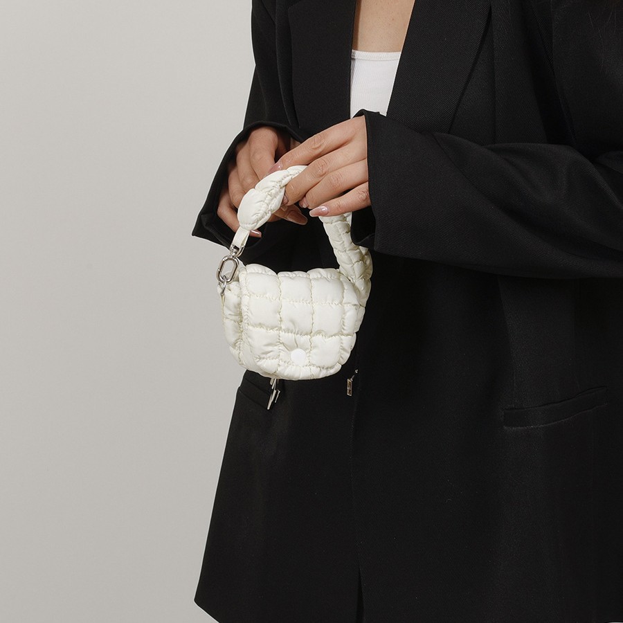 트렌디한 새로운 주름 구름 가방 미니 동전 지갑 펜던트 한국 스타일 수납 가방 휴대용 장식 다용도 작은 가방