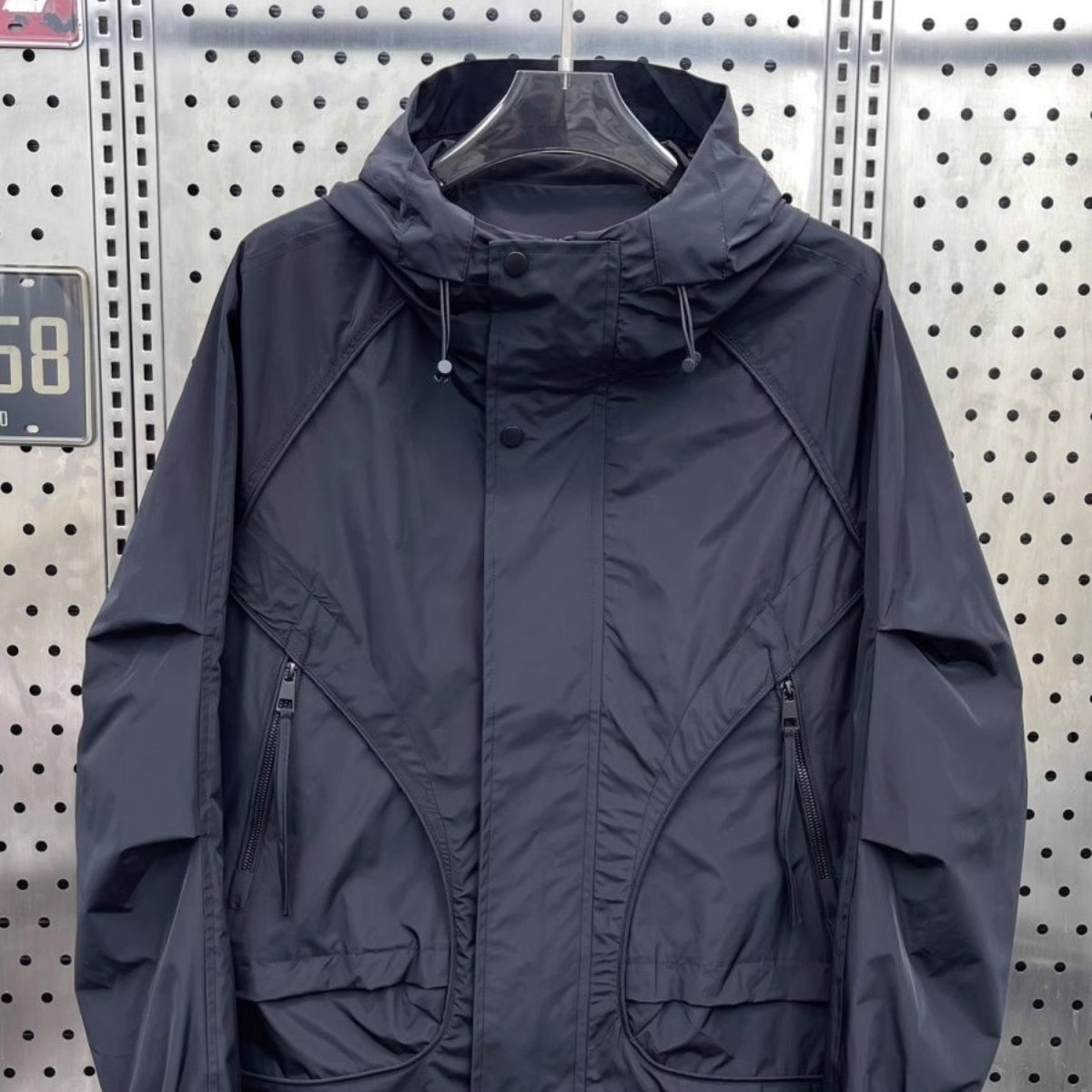 Estilo caliente otoño e invierno nuevo estilo herramientas chaqueta casual de moda con capucha para hombres chaqueta de todo fósforo de tendencia chaqueta superior