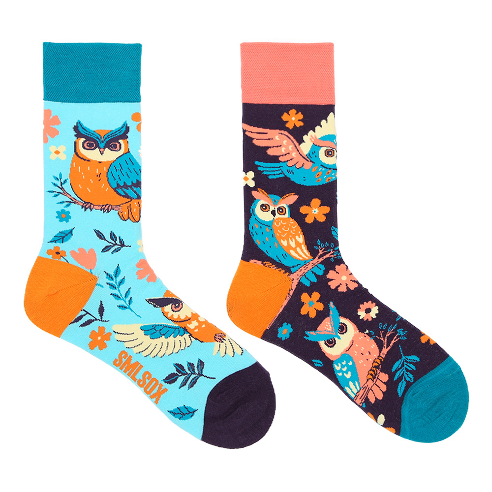 Calcetines AB, calcetines de tubo medio asimétricos y coloridos, calcetines modernos para hombres y mujeres, calcetines de algodón creativos y divertidos con dibujos animados.