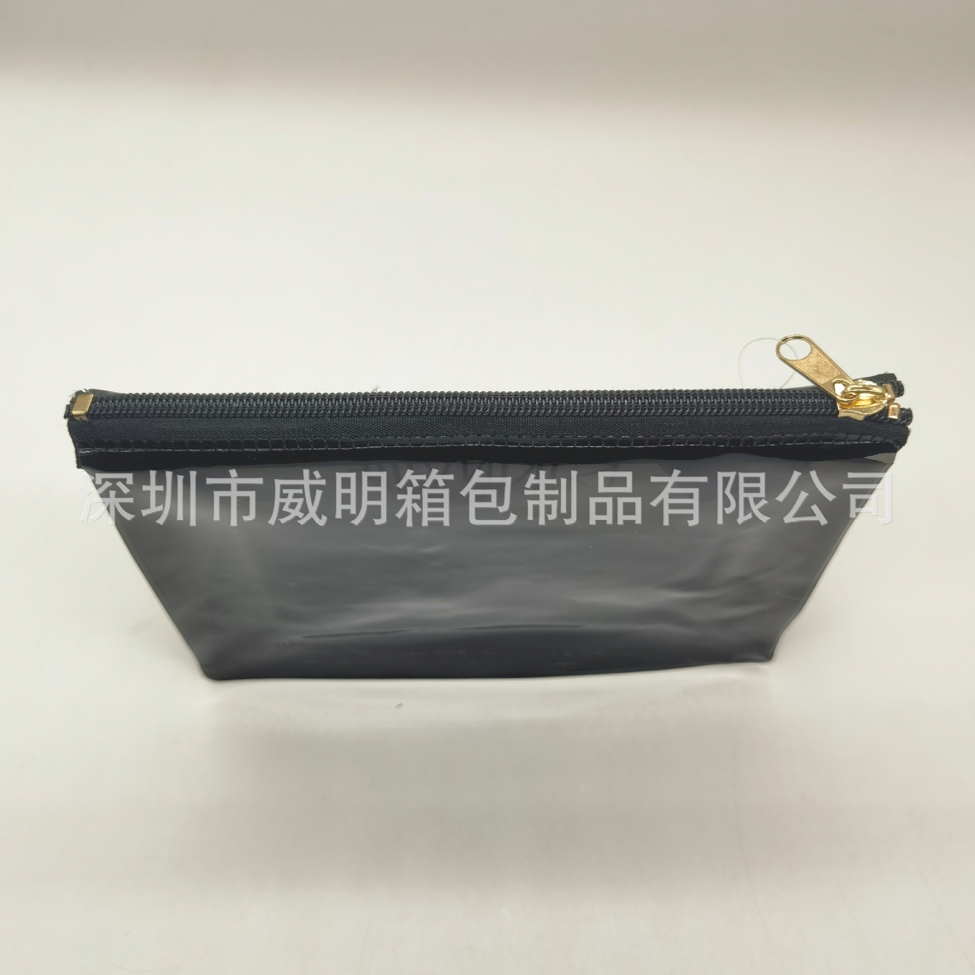 ���ƺ�ɫ��ˮPVC��ױ�� ����ϴ�����ɴ� ��Яpvc������װ��