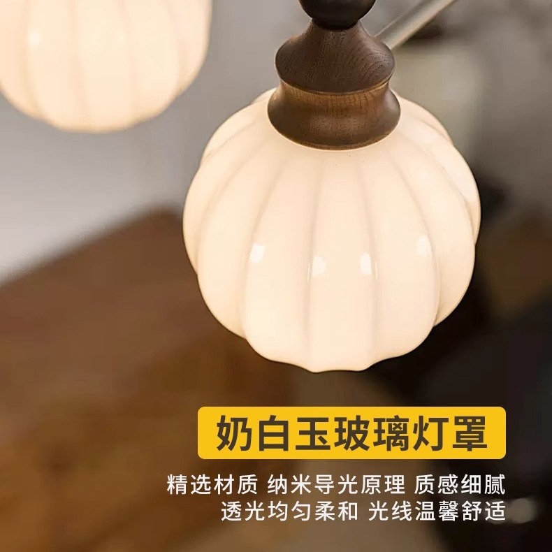 Lámpara de la sala de estar medieval francesa retro alta sensación de diseño de madera maciza dormitorio comedor arte lámparas Zhongshan