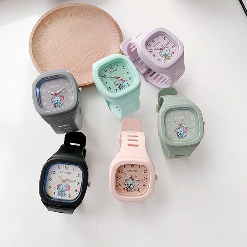 Charming Instagram-style silicone watch, trendy, glow-in-the-dark, sporty, student square strap, high-quality appearance watch, wholesale