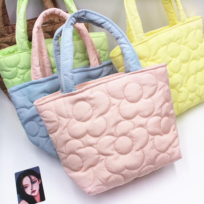 ins Korean-Style Quilted Portable Lunch Bag Snack Storage Bag Women's Shoulder Handbag Cart Hanging Bag Mummy Bag ins Korean-Style Quilted Portable Lunch Bag Snack Storage Bag Women's Shoulder Handbag Cart Hanging Bag Mummy Bag
