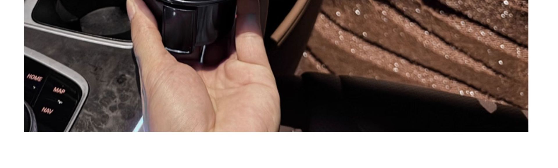 Suitable for 18-25 Models 5 Series X5 One-To-Two Expansion Cup Holder, Rotatable 7 Series 3 Series 4 Series Car Water Cup Holder Supplies