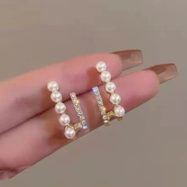 耳钉;发夹;发圈