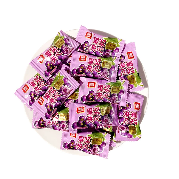 Yake fruit pulp filled hard candy grape flavor 500g (about 65 pieces)