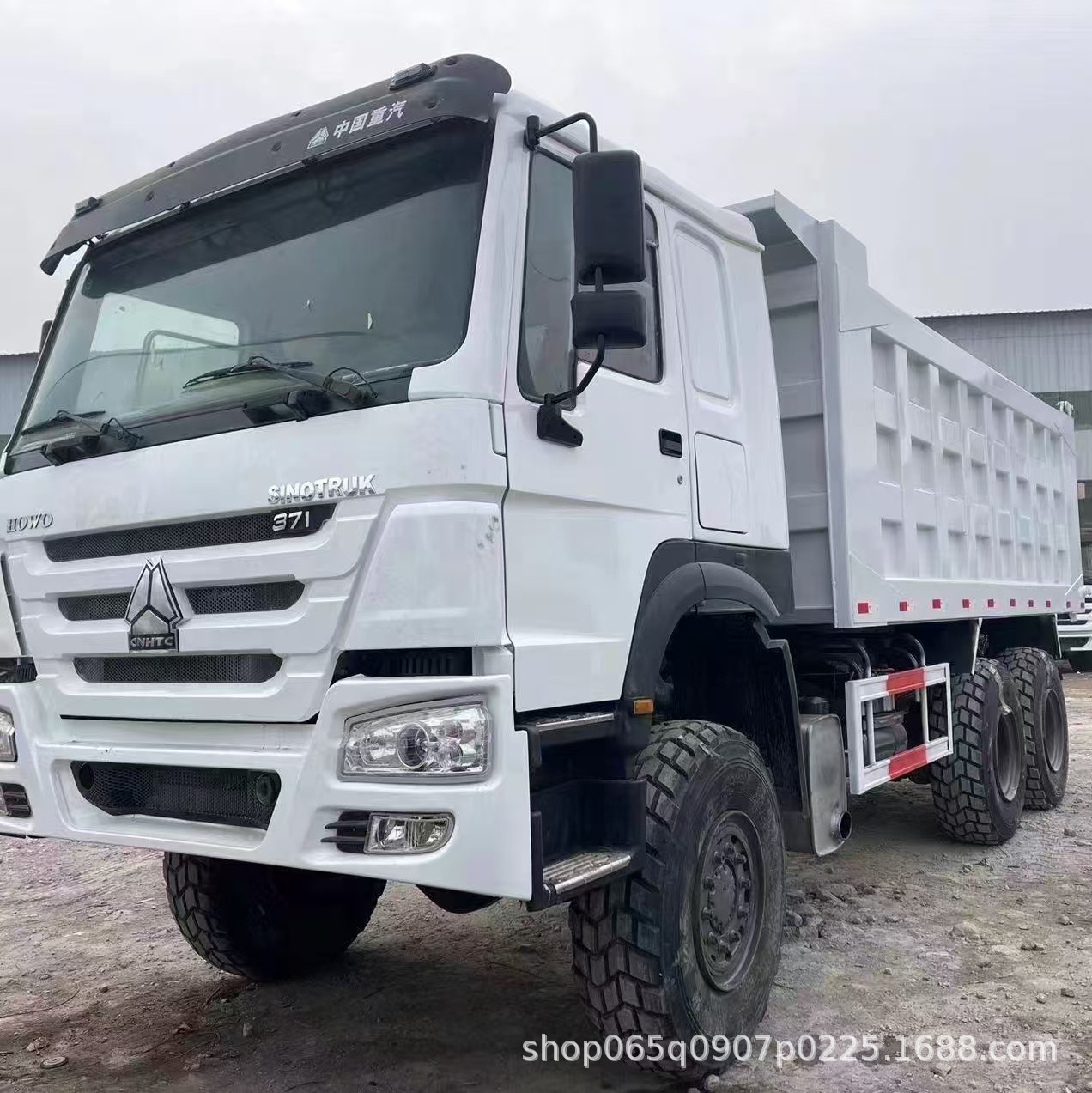 Cross-Border Sales of Sinotruk Howo 371 Horsepower 6-Wheel Drive Dump Truck 6X6 Dump Truck Exported to Africa