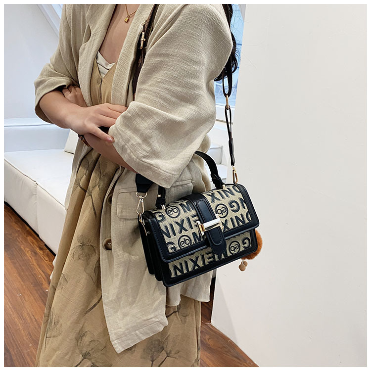 Borsa a tracolla piccola quadrata donna design classico niche_voghion.com
